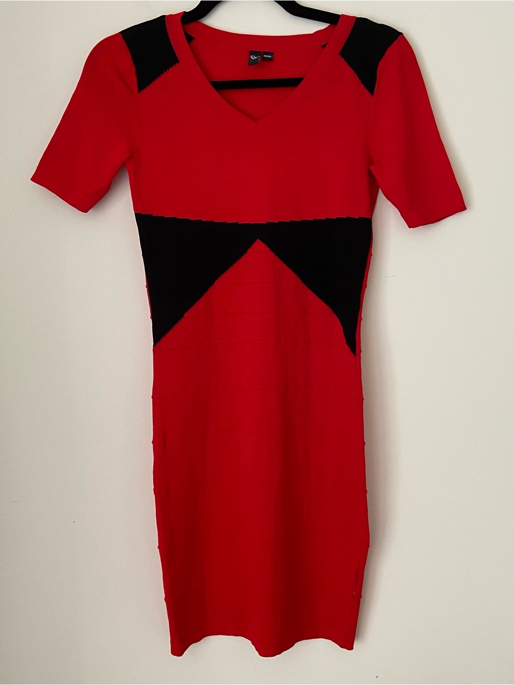 Red & Black Colorblock Bodycon Sweater Dress V-Neck Knit Midi Dress